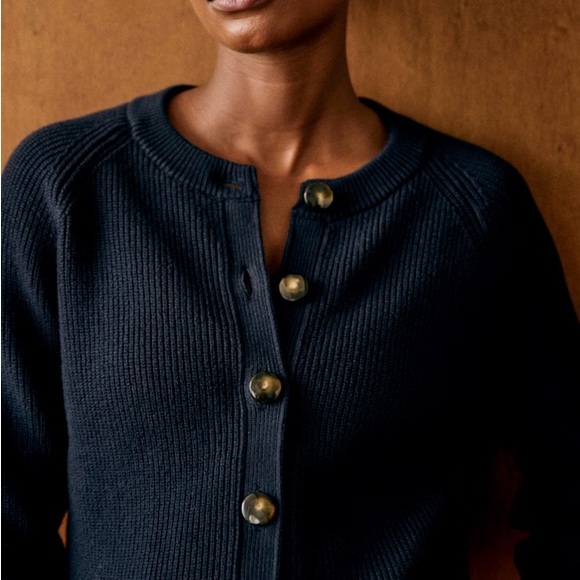Sezane Sweaters - Sezane Isaure Cardigan! Worn once! Navy size M!
